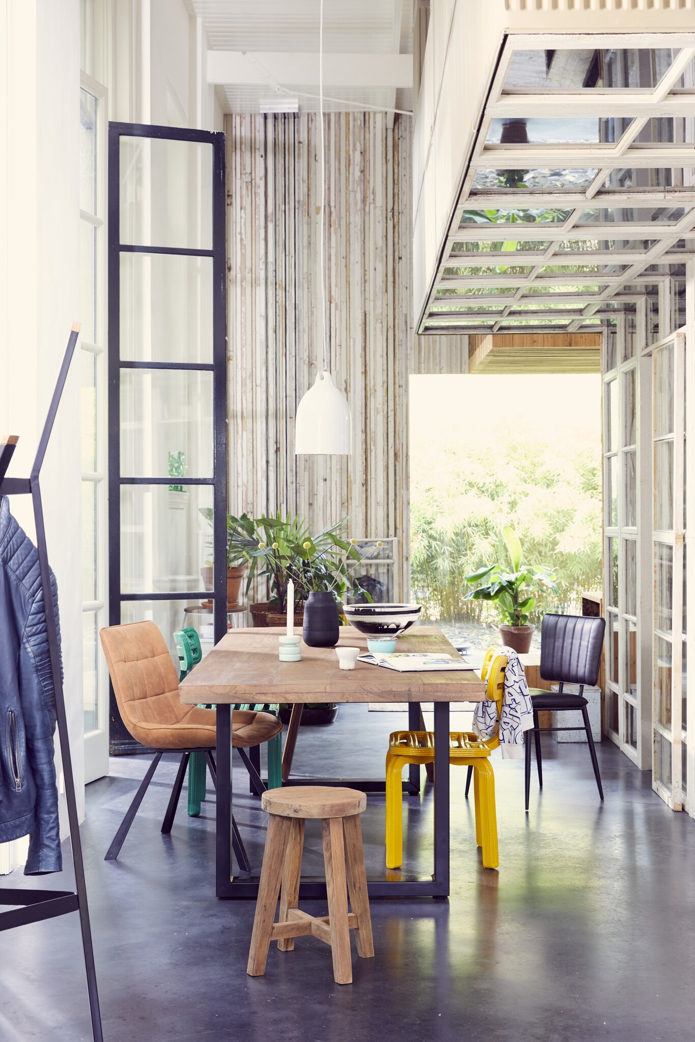 Brix - Eetkamertafel Sturdy - 220x100cm - Mangohout - Bruin