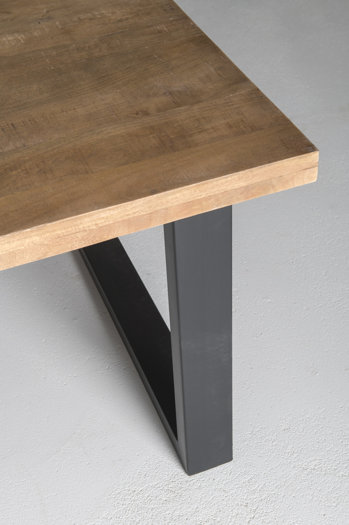 Brix - Eetkamertafel Sturdy - 220x100cm - Mangohout - Bruin