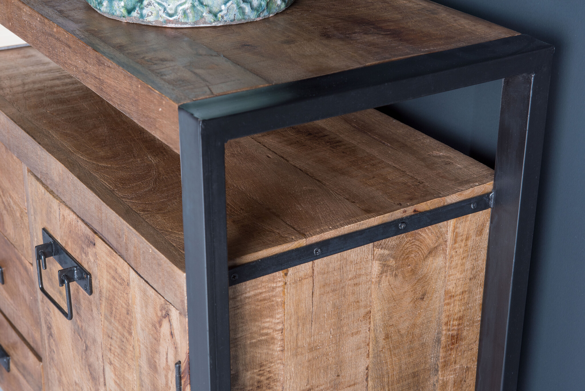 D - Livingfurn - Dressoir Strong 180 cm - Mangohout