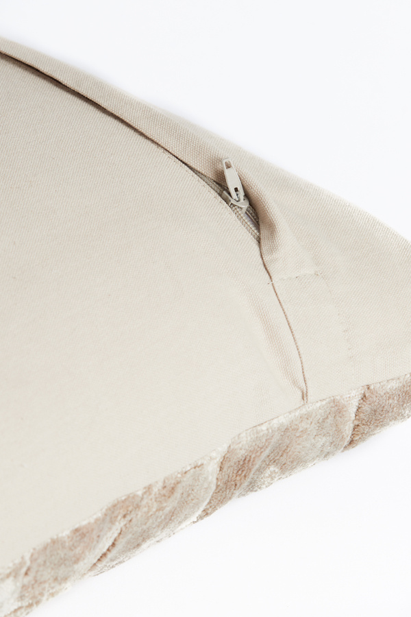 Light & Living - Kussen ZIRAFI - 60x30x10cm - Bruin