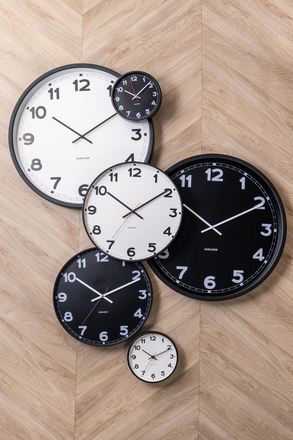 Karlsson - Wandklok New Classic Medium - Wit- Ø40,5cm