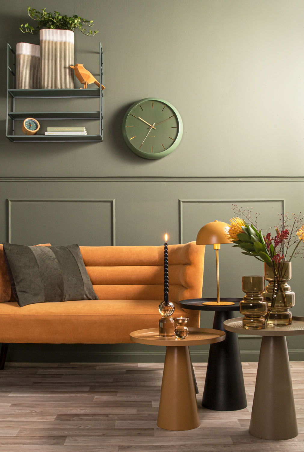 Karlsson - Wandklok Globe - Mosgroen- Ø40cm