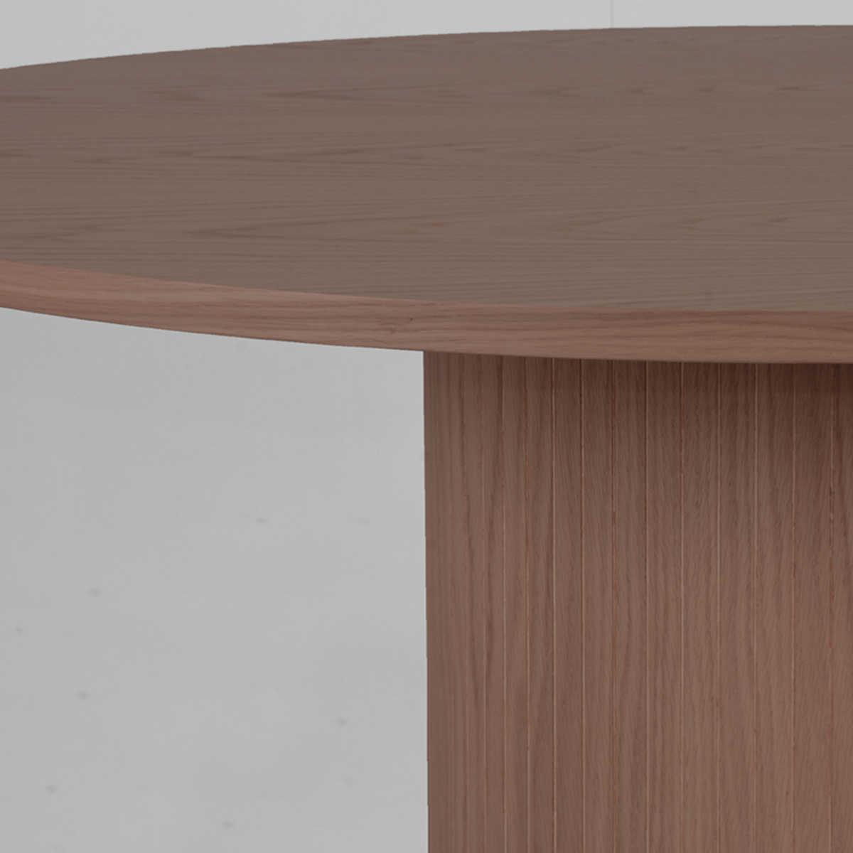 LABEL51 - Eetkamertafel Oliva - Walnoot - 130x130x75cm