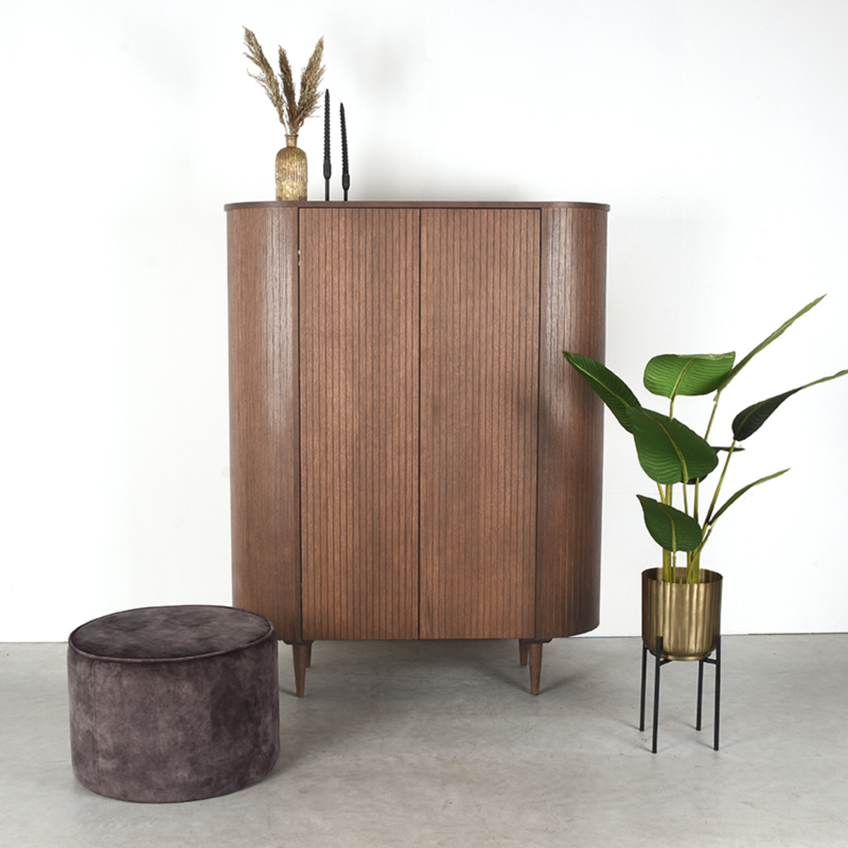 LABEL51 - Bergkasten Oliva - Walnoot - 47x125x158cm