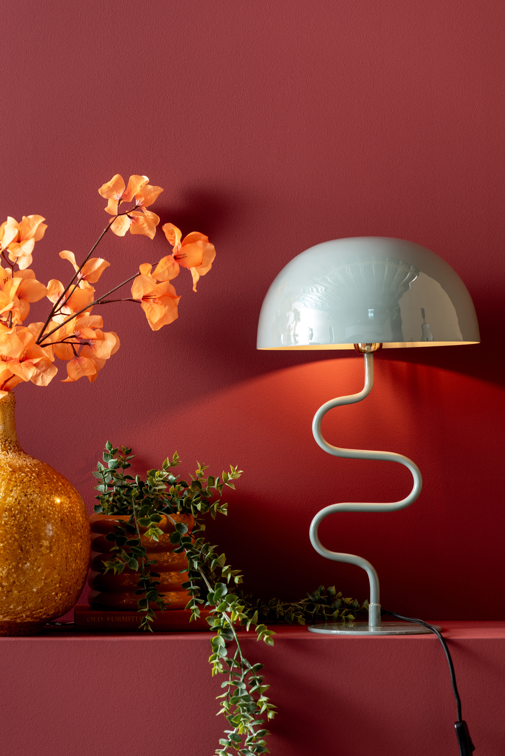 Leitmotiv - Tafellamp Twist - Mistige blauw