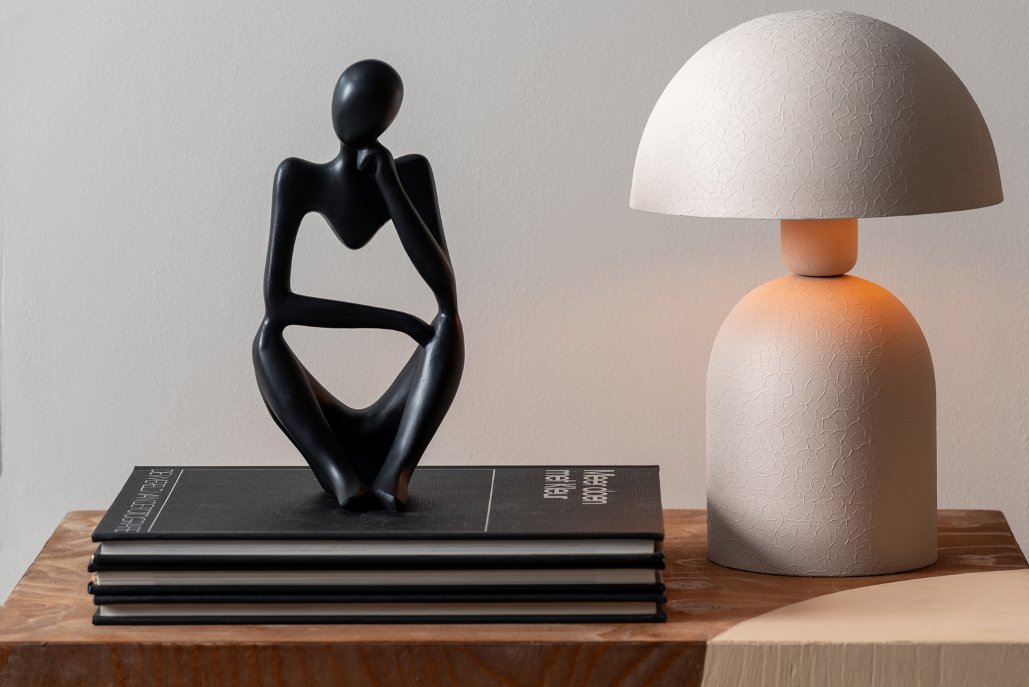 Leitmotiv - Tafellamp Boaz - Warmgrijs