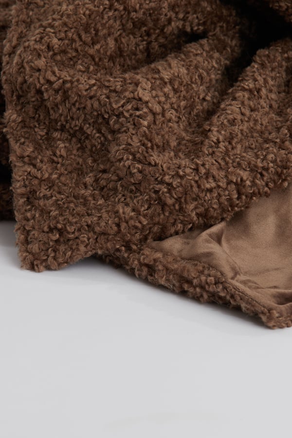 Light & Living - Plaid BODI - 152x127x0.5cm - Bruin