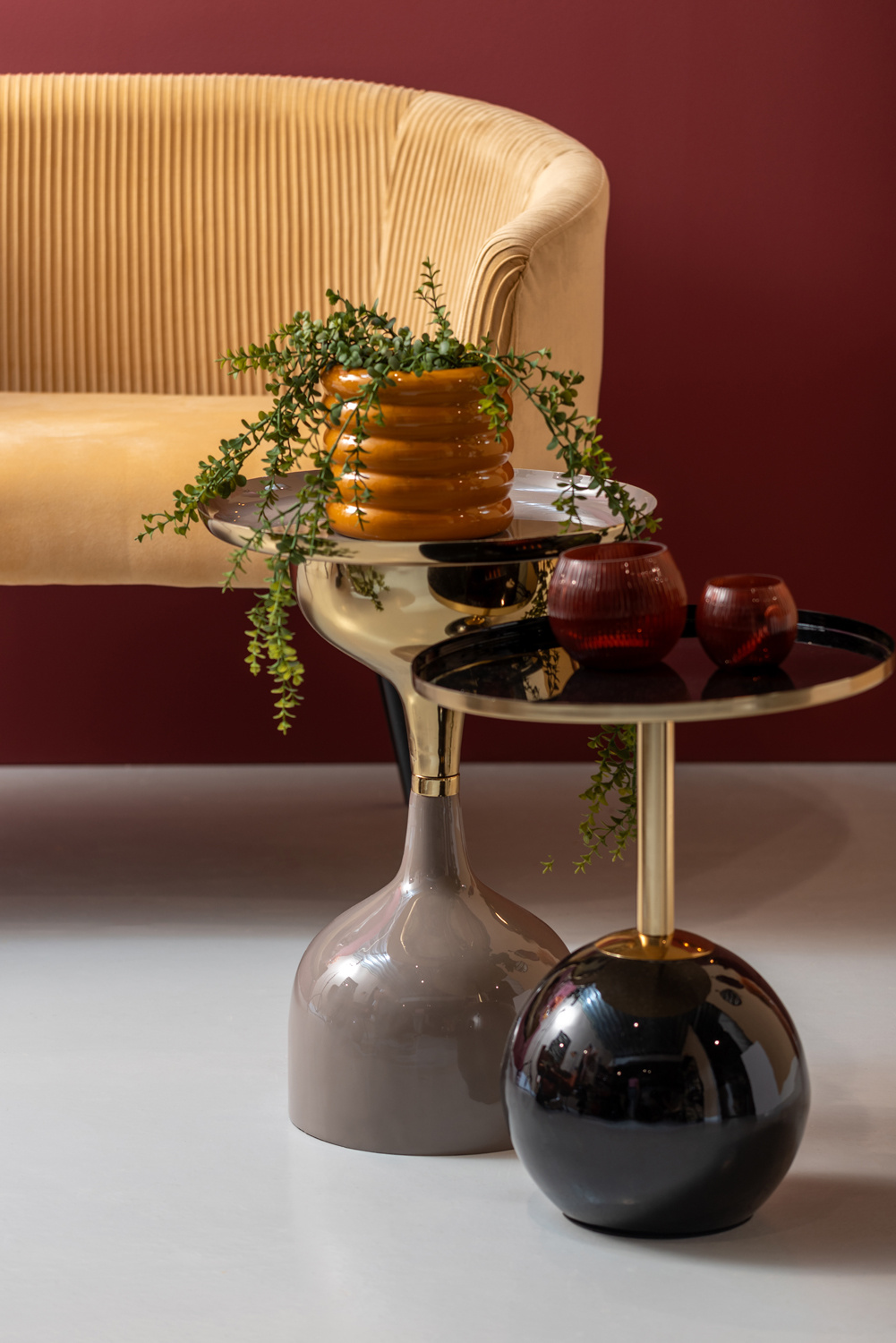 Leitmotiv - Side Table Ivy - Donkergrijs