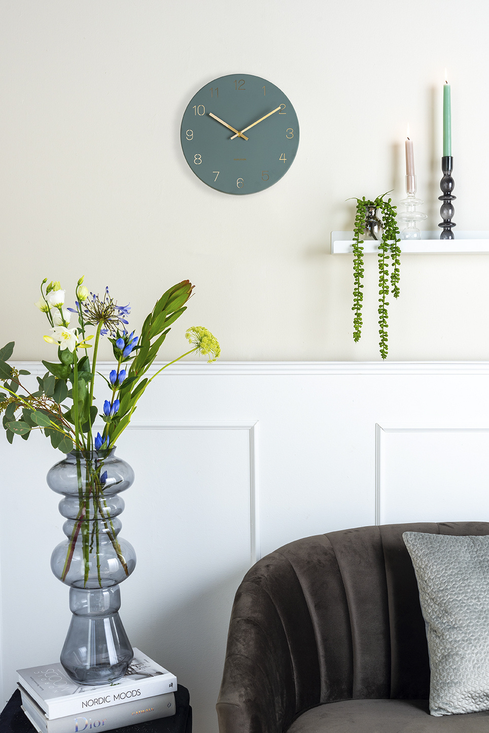 Karlsson - Wandklok Charm Engraved Numbers Small - Jungle groen- Ø30cm