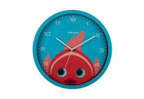 Karlsson - Wandklok Peekaboo Goldfish - Lichtblauw- Ø30,8cm