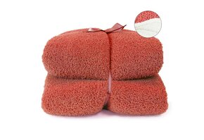 Unique Living - Plaid Douwe Redwood -150x200cm