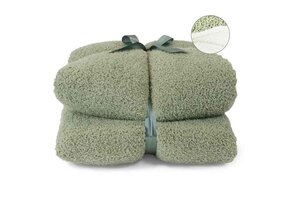 Unique Living - Plaid Douwe Tea Green -150x200cm