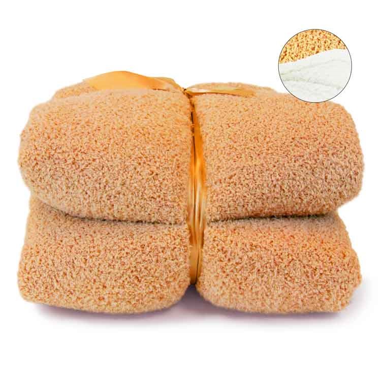 Unique Living - Plaid Douwe Sandstone -150x200cm