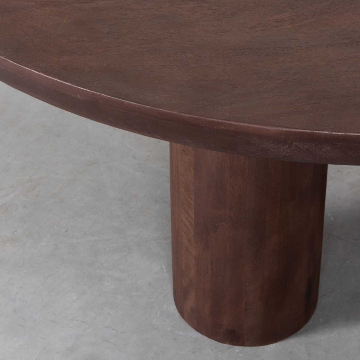 LABEL51 - Eetkamertafel Olly - Bruin - 150x150x75cm