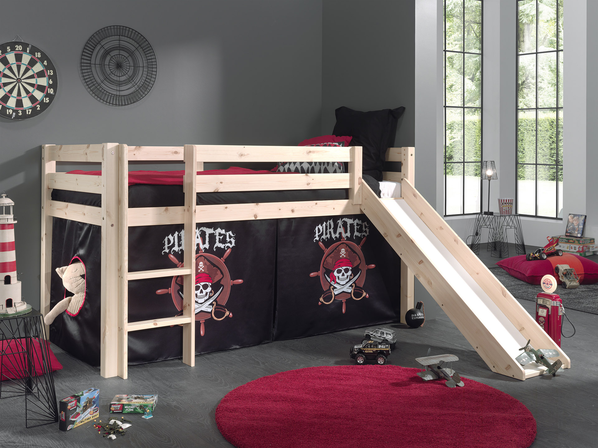 LUCEVI - Pino Halfhoogslaper + Ladder + Glijbaan + Pirates Gordijntjes - Bruin - 90x200 cm