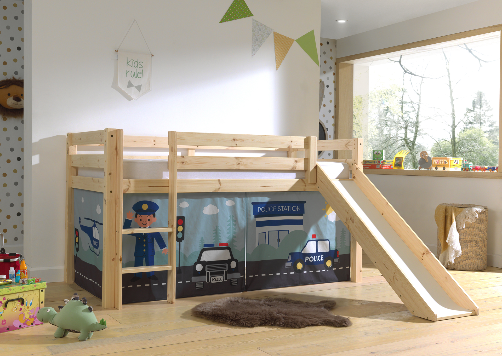 LUCEVI - Pino Halfhoogslaper H115CM + Ladder + Glijbaan + Police Gordijntjes - Bruin - 90x200 cm