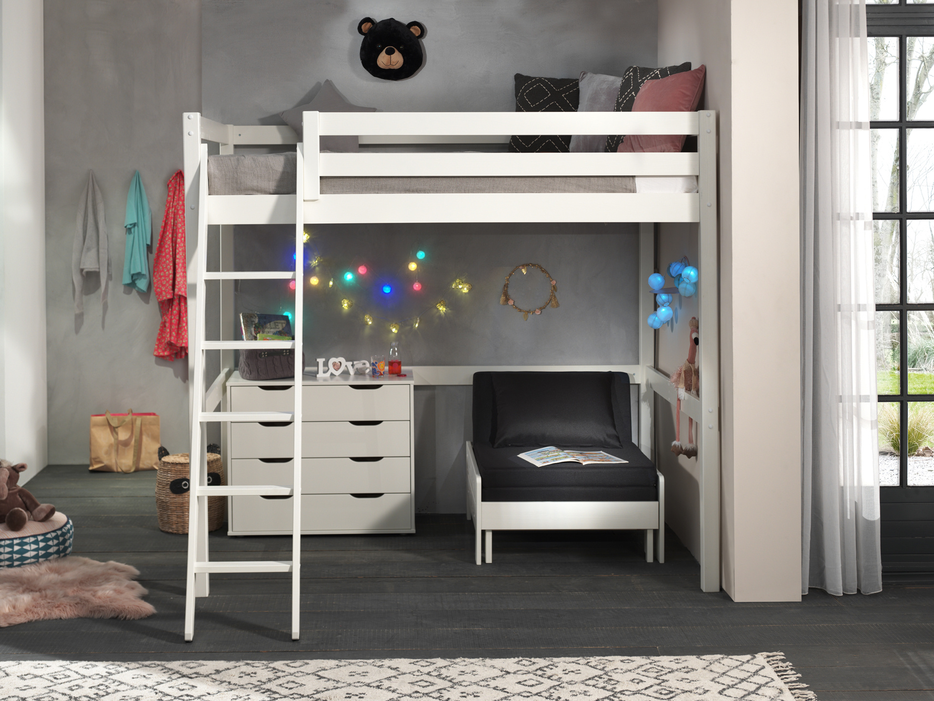 LUCEVI - Pino Mezzanine Bed + Ladder + Commode 4 Laden + Slaapfauteuil - Wit - 140x200 cm