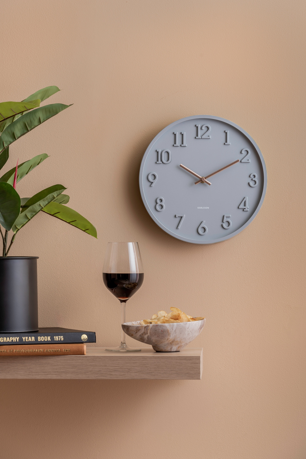 Karlsson - Wandklok Calma - Donkergrijs