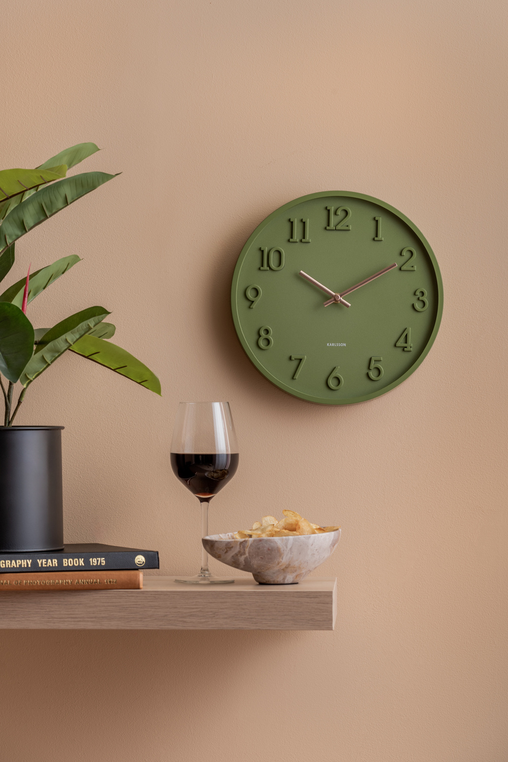 Karlsson - Wandklok Calma - Army green