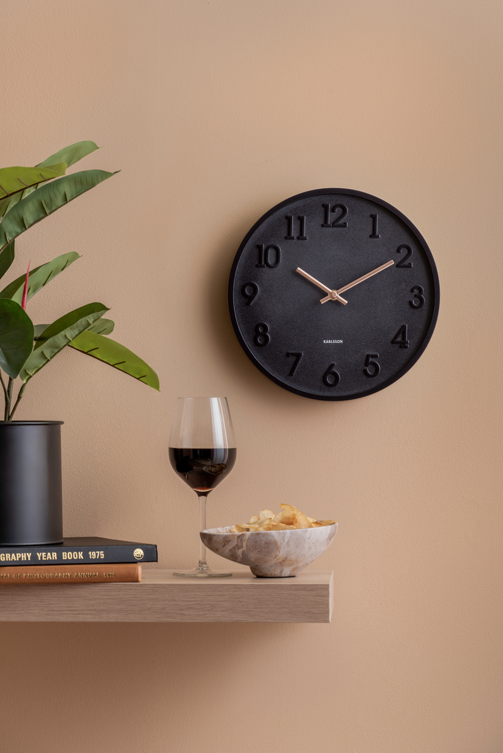 Karlsson - Wandklok Calma - Zwart