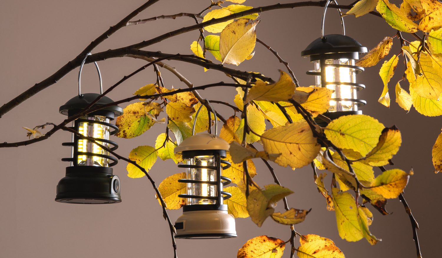 Leitmotiv - Tafellamp Camping Lantaarn LED - Jungle groen