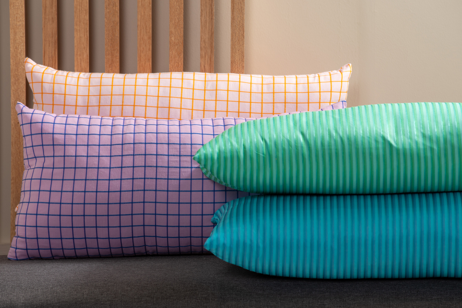 Present Time - Sierkussen Cuadro Rectangle - Soft purple & dark blue