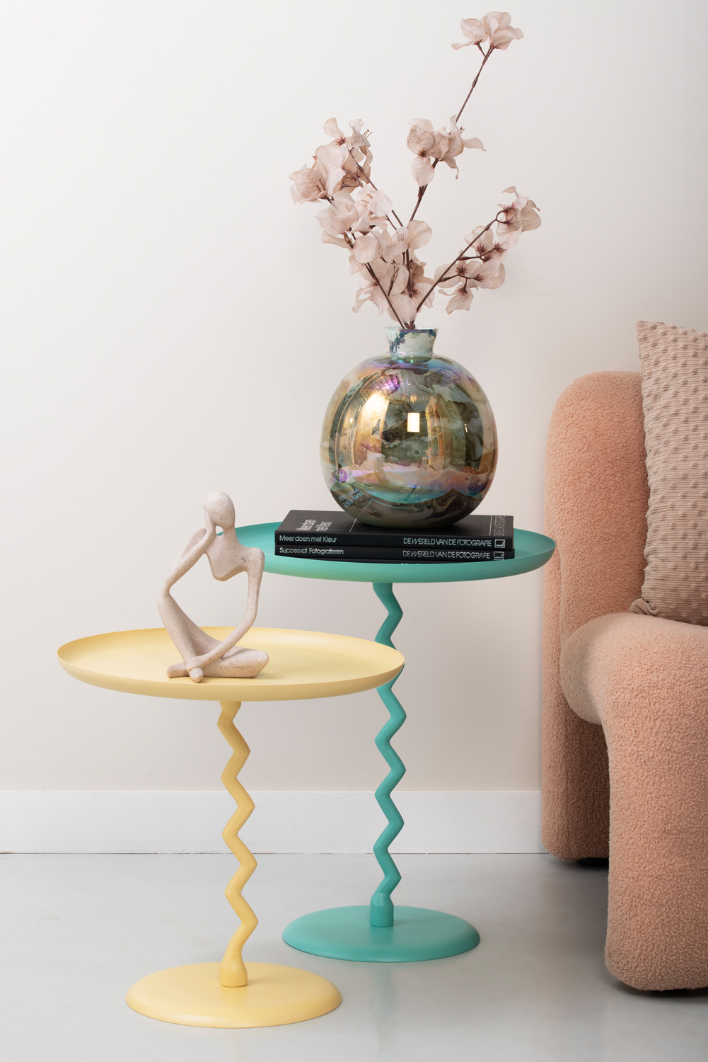Leitmotiv - Bijzettafel Zig Zag Large - Turquoise blue