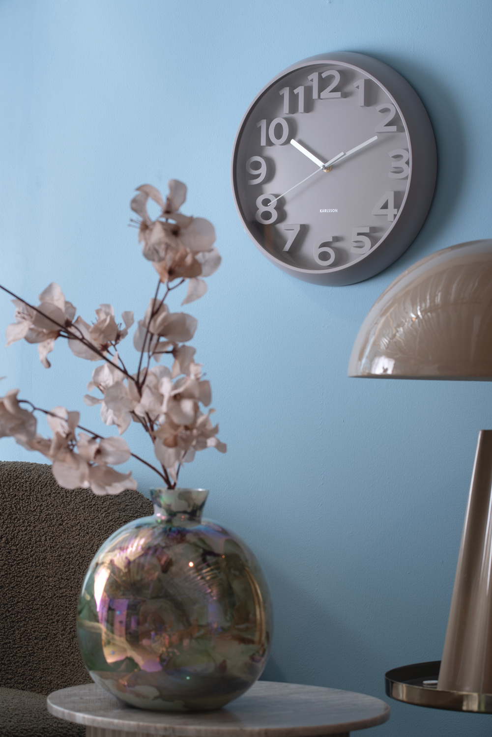 Karlsson - Wandklok Elevated Classic Numbers - Warmgrijs- Ø33,5cm