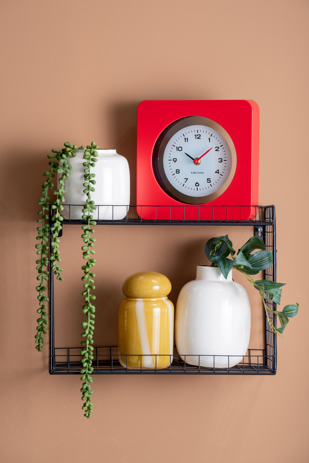 Karlsson - Wandklok New Vintage - Bright red- Ø22cm