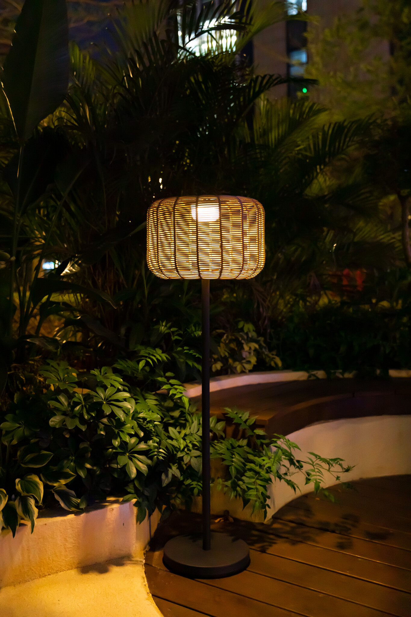 ZOMER-Sens-Line - Valerie Tuinlamp - Solar - Ø38cm - Rotan