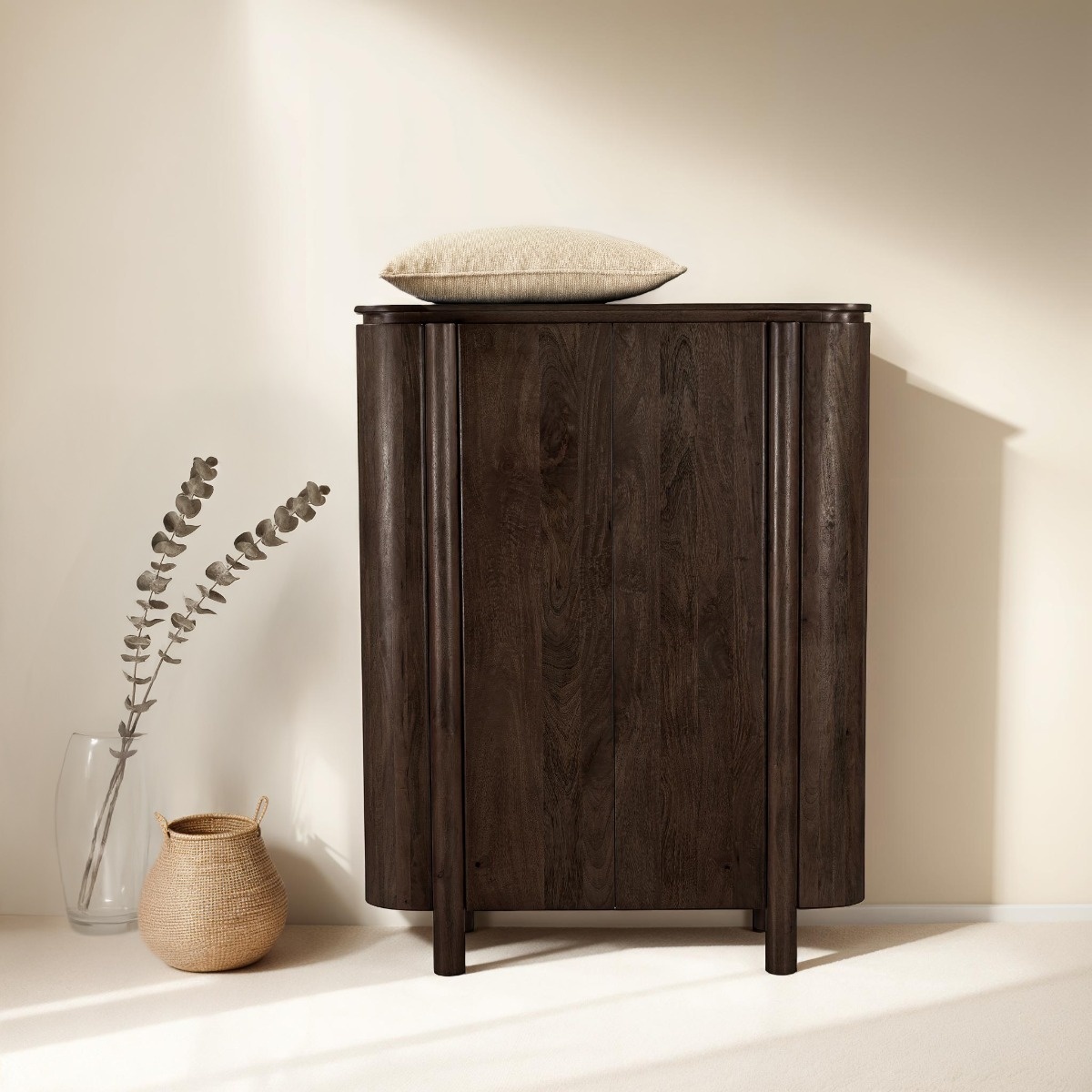 Livingfurn - Kabinetkast - Salano Brown 150 cm - Bruin