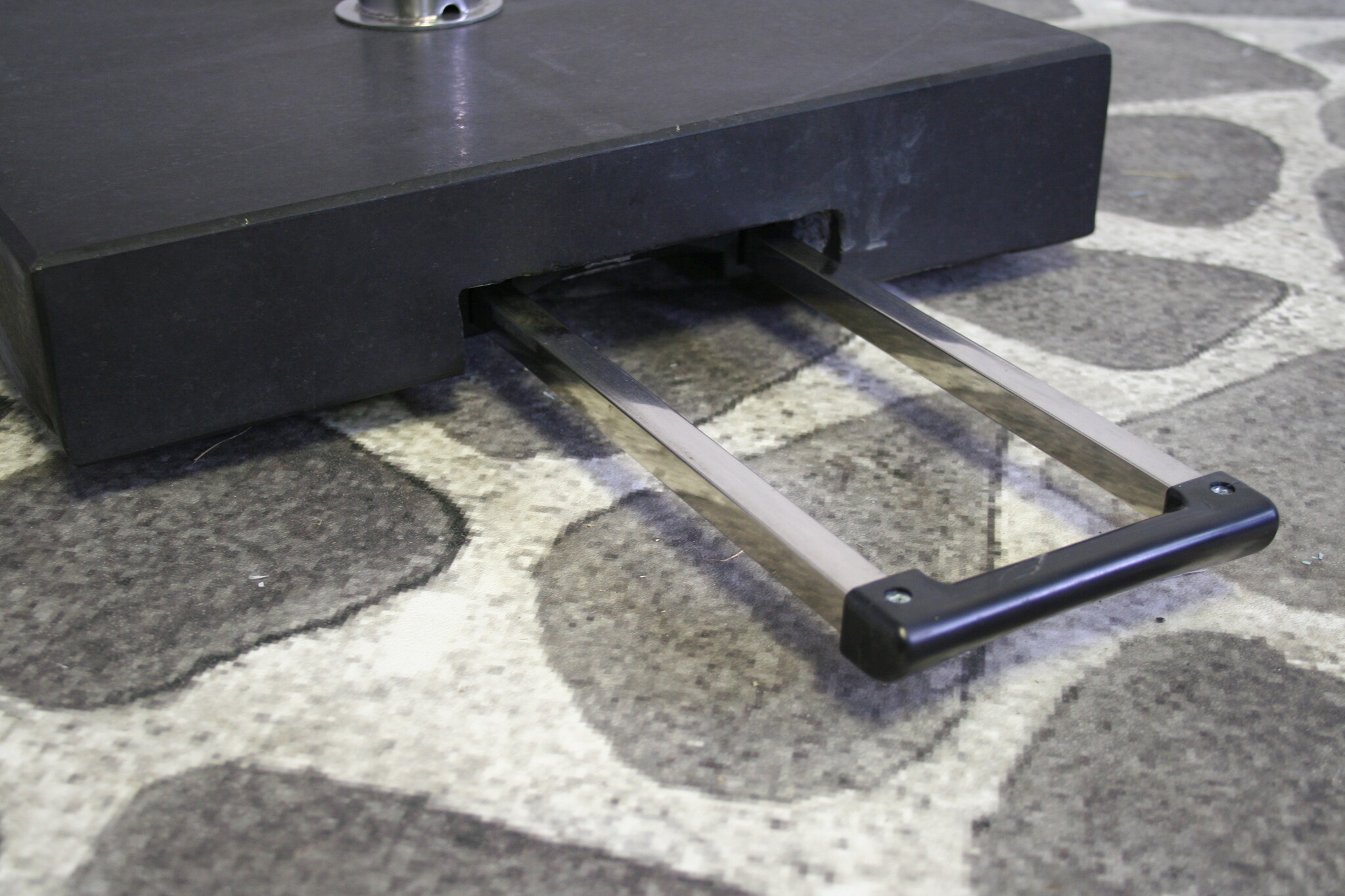 ZOMER-Sens-Line - Parasolfeet 30kg With Trolleysystem - Zwart