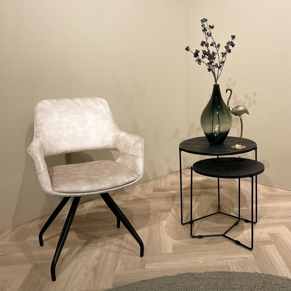 Livingfurn - Eetkamerstoel Capp Beige Velvet / Gecoat Staal - 2 stuks