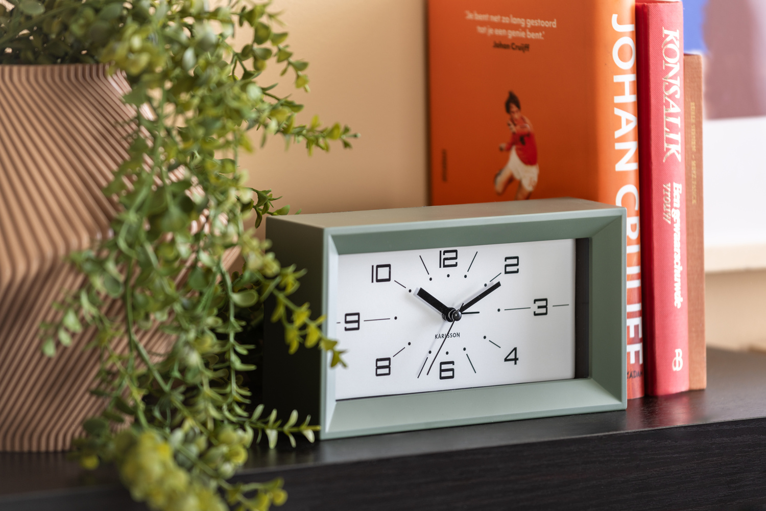 Karlsson - Wekker Lujo Rectangle - Jungle green & ochre yellow