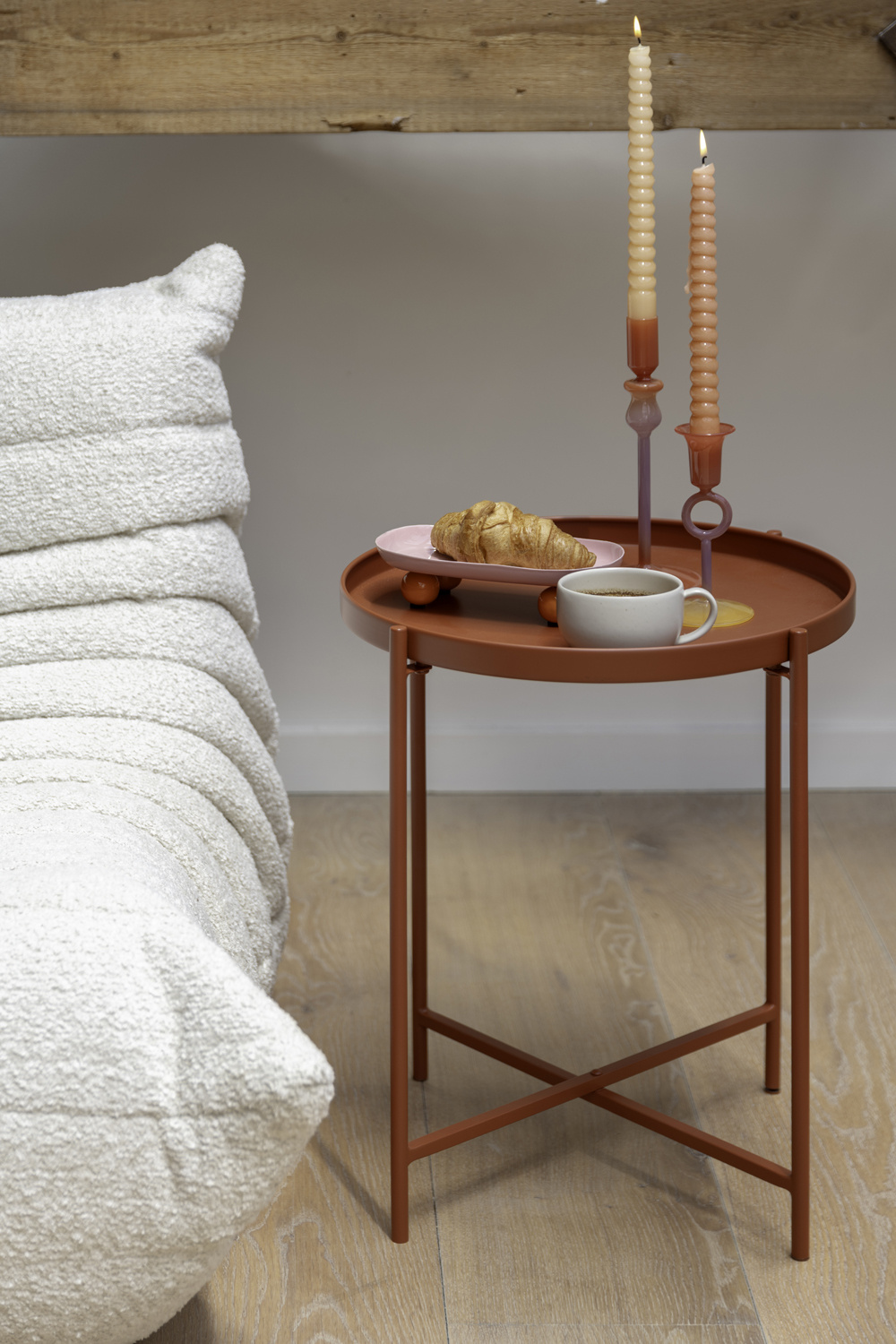 Leitmotiv - Bijzettafel Meseta - Bright red