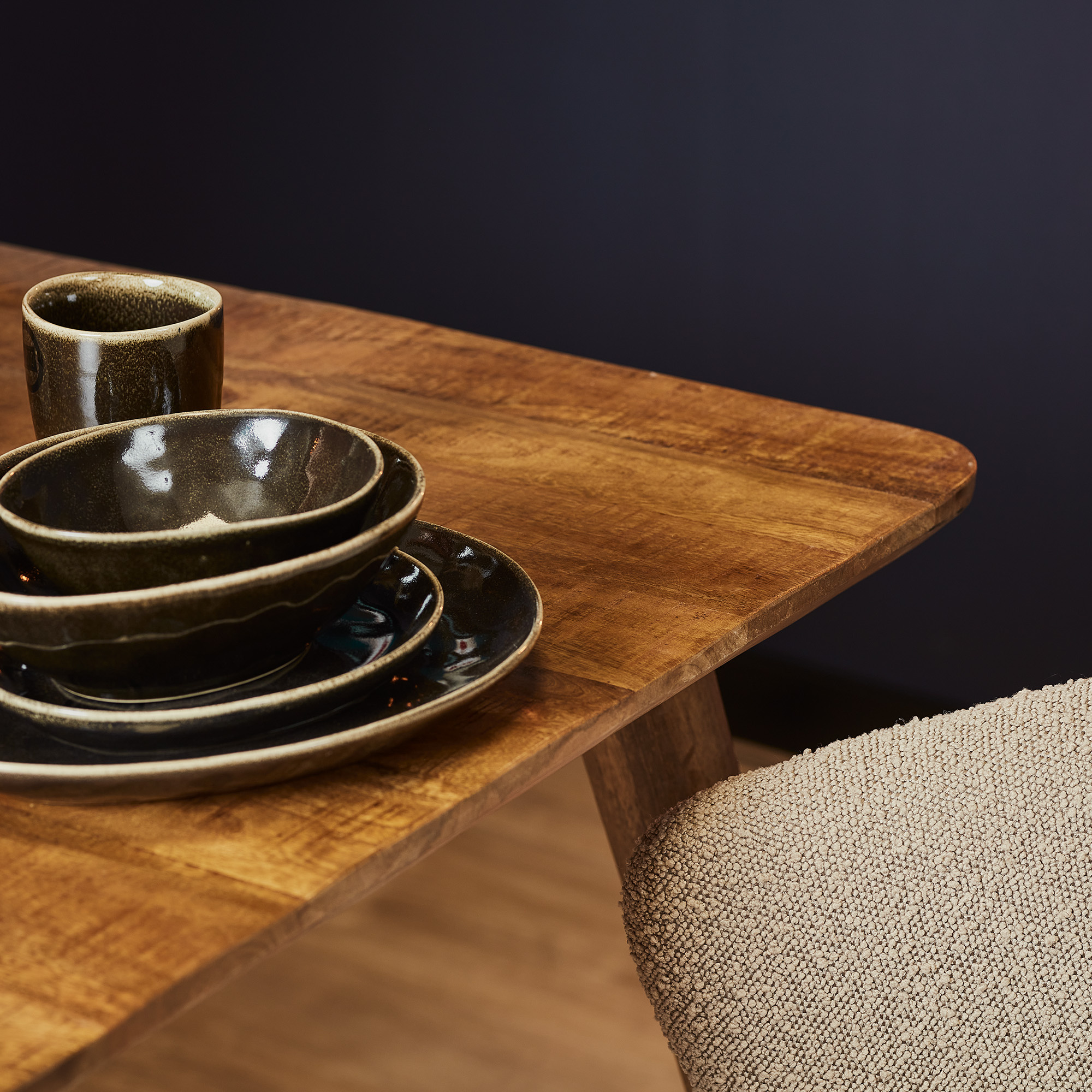 Starfurn - Eettafel Omaha - Bruin - 90x90x76 cm