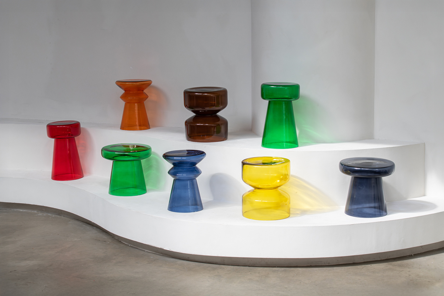 Leitmotiv - Bijzettafel Corcho - Bright red