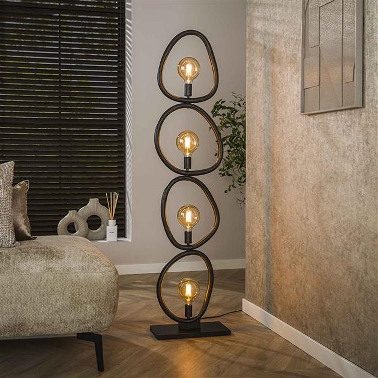 Hoyz Collection - Vloerlamp Pebble 4-lichts - Artic Zwart