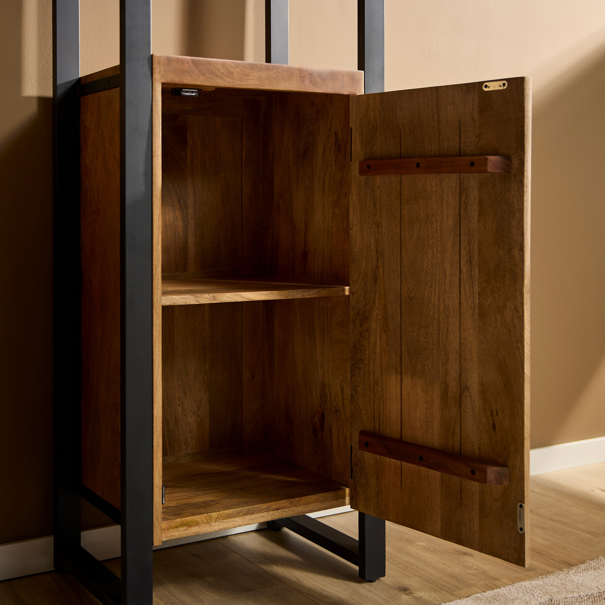 Starfurn - Boekenkast Boaz - Bruin - 40x55x200 cm