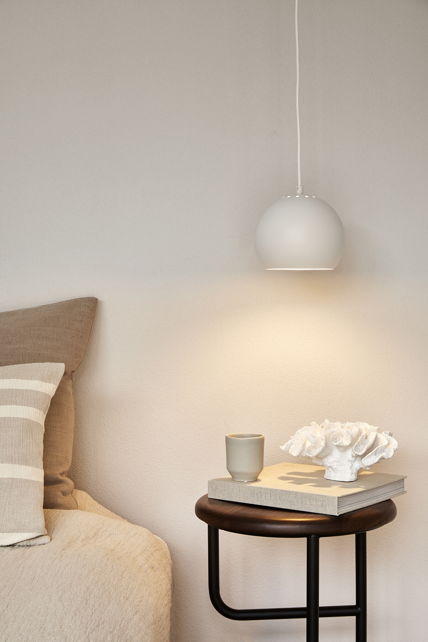 Frandsen - Hanglamp Ball - Wit - 18x18x15cm