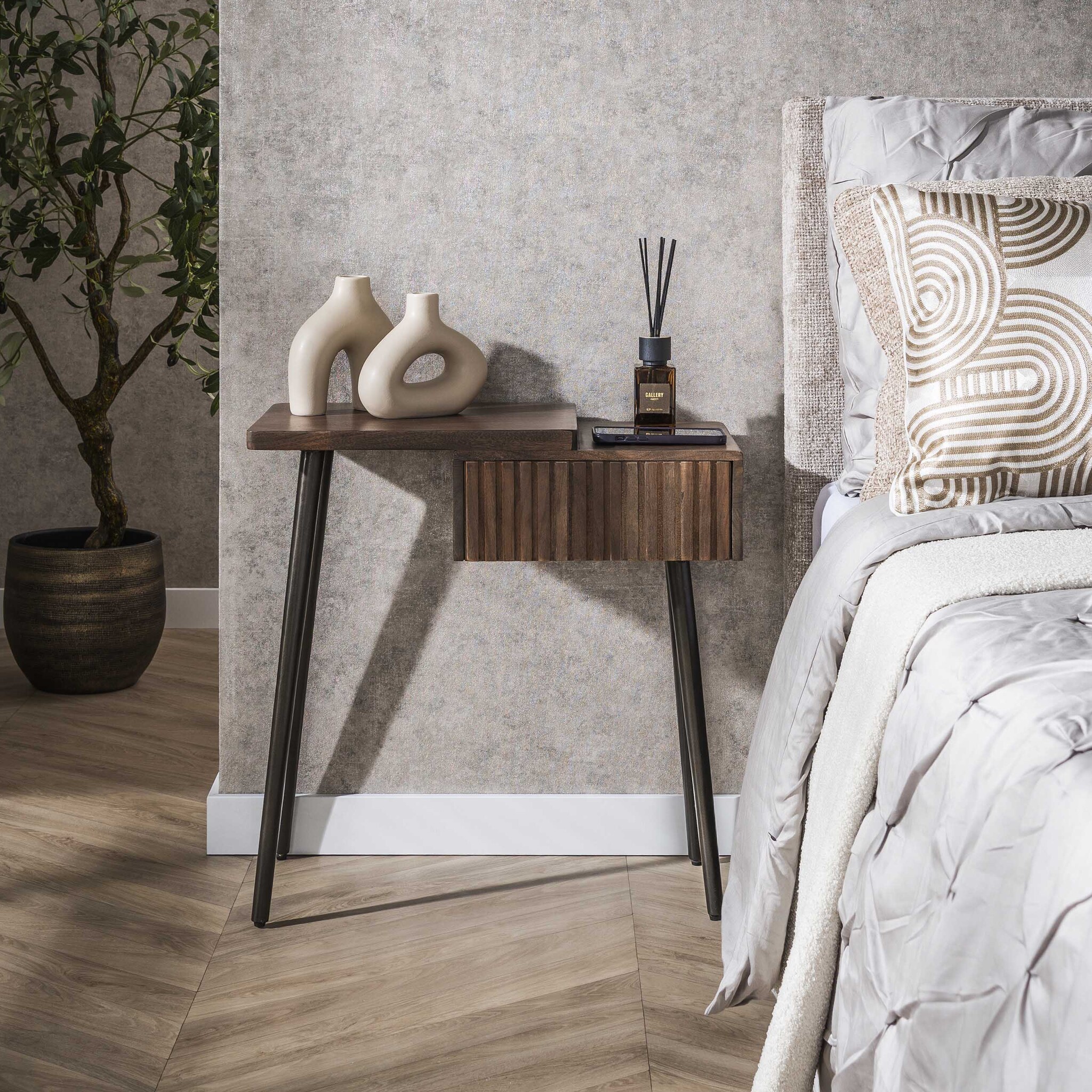 Hoyz Collection - Nachtkastje Carve 1 Lade Links - Massief Acacia Bruin