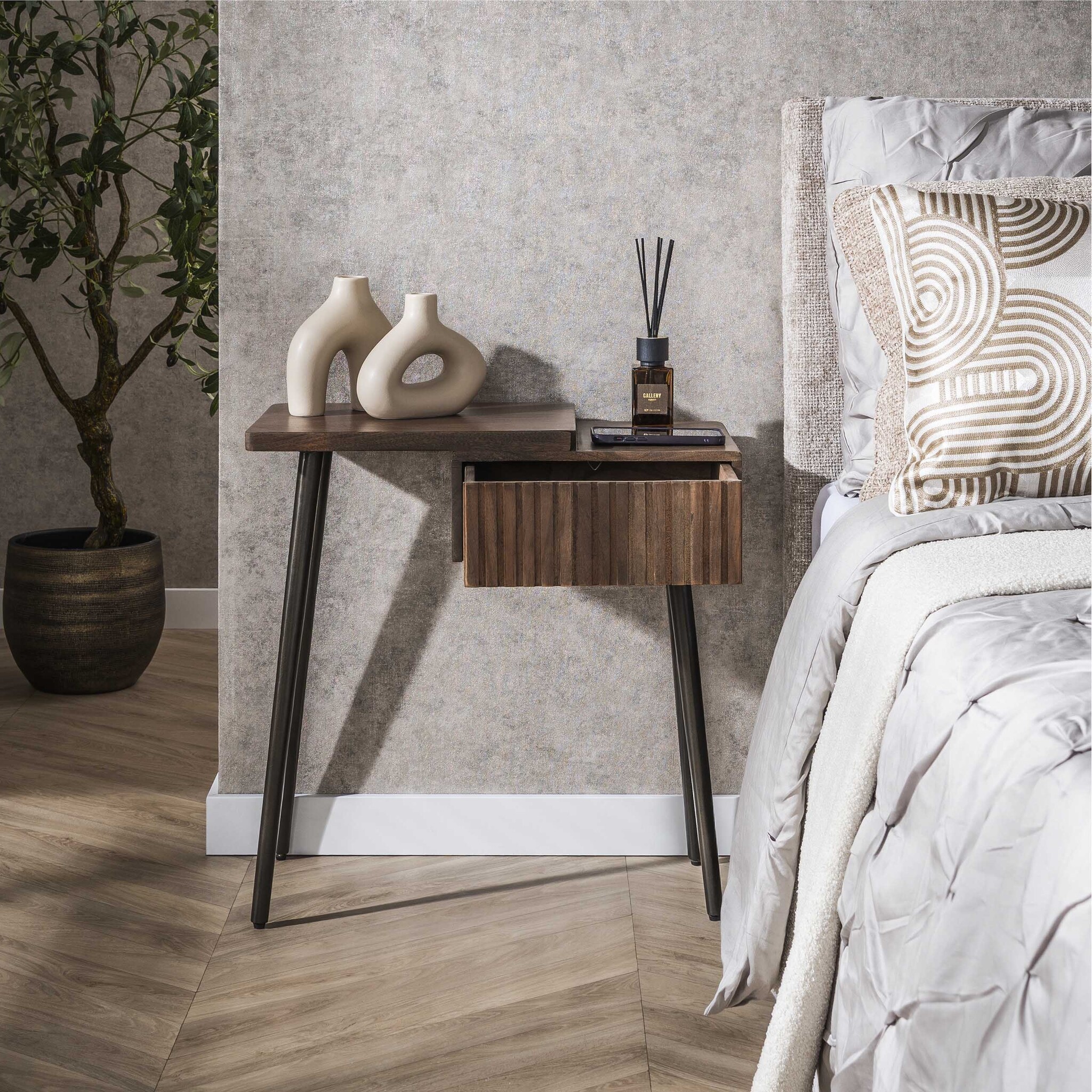 Hoyz Collection - Nachtkastje Carve 1 Lade Links - Massief Acacia Bruin