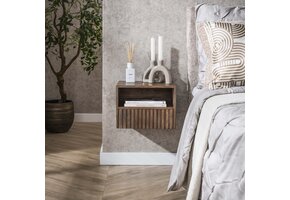 Hoyz Collection - Nachtkastje Carve Zwevend Open Vak 1 Lade - Massief Acacia Bruin