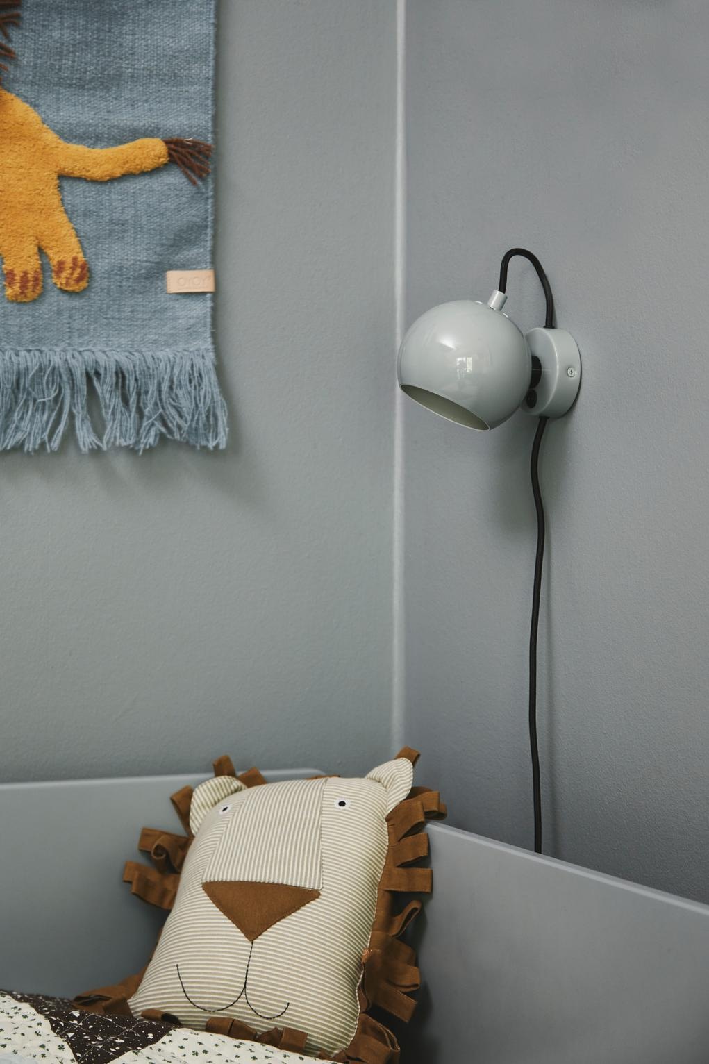 Frandsen - Wandlamp Ball - Groen - 16x12x10cm