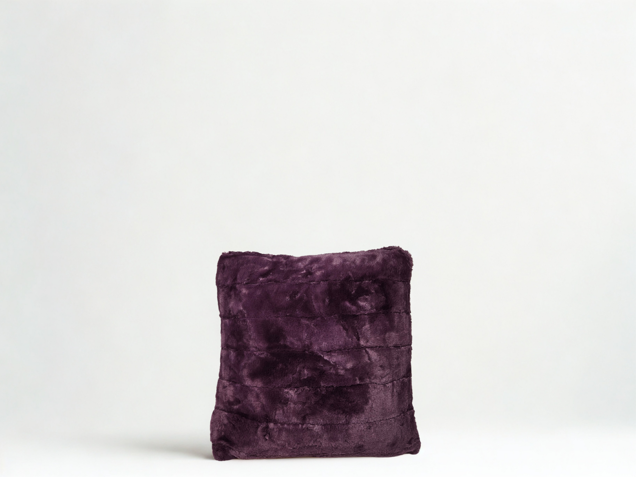 Unique Living - Sierkussen Norah 45x45cm - Dark Purple