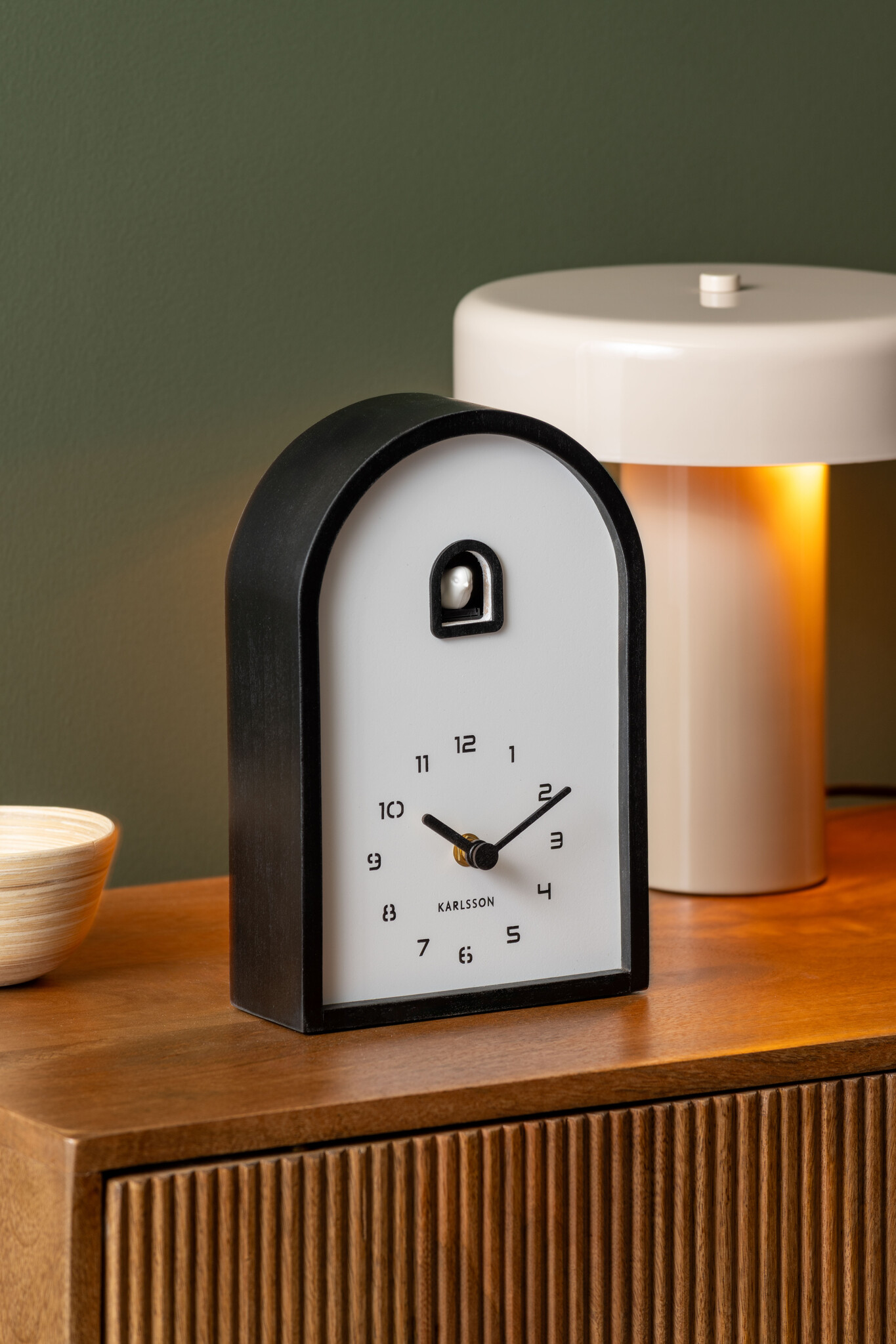 Karlsson - Wall/Table Clock Curva Cuckoo - Bruin - Øcm
