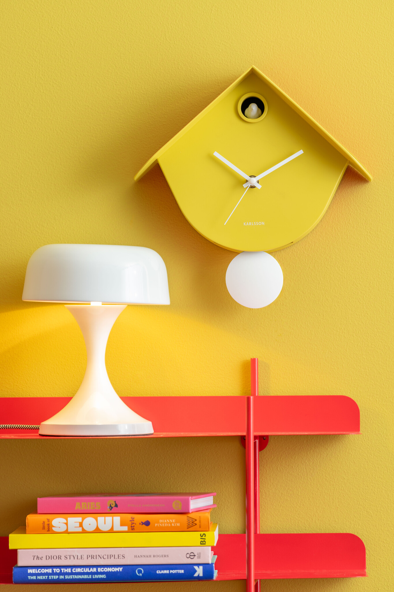 Karlsson - Wall Clock Retro Cuckoo - Geel - Øcm