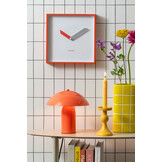 Karlsson - Wall Clock Cool Retro Cuadrado - Rood - Øcm