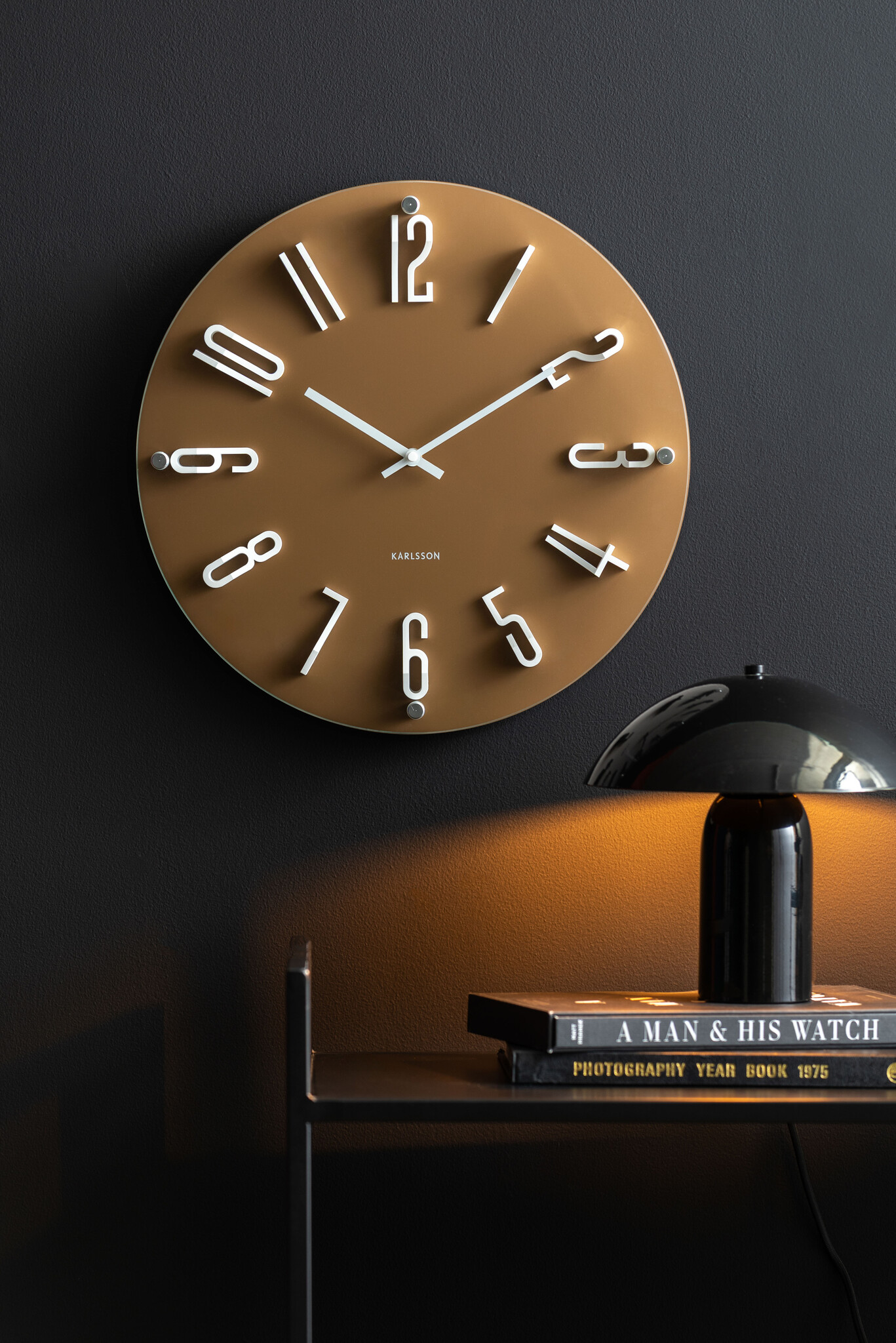 Karlsson - Wall Clock Esencia Elevated - Bruin - Ø40cm