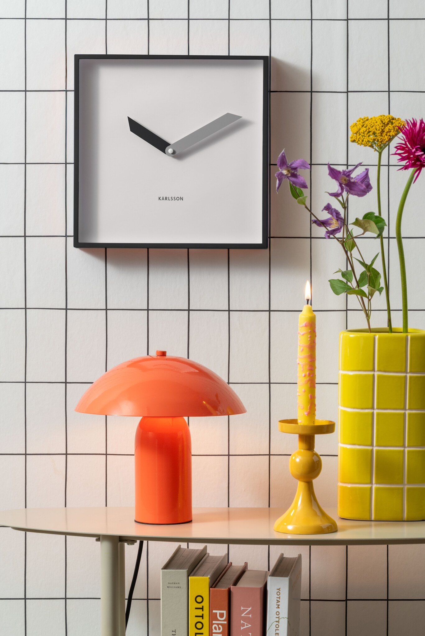Karlsson - Wall Clock Cool Retro Cuadrado - Zwart - Øcm